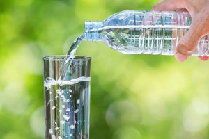 Гидратация и спорт: сколько нужно пить воды в день и как правильно это делать фото